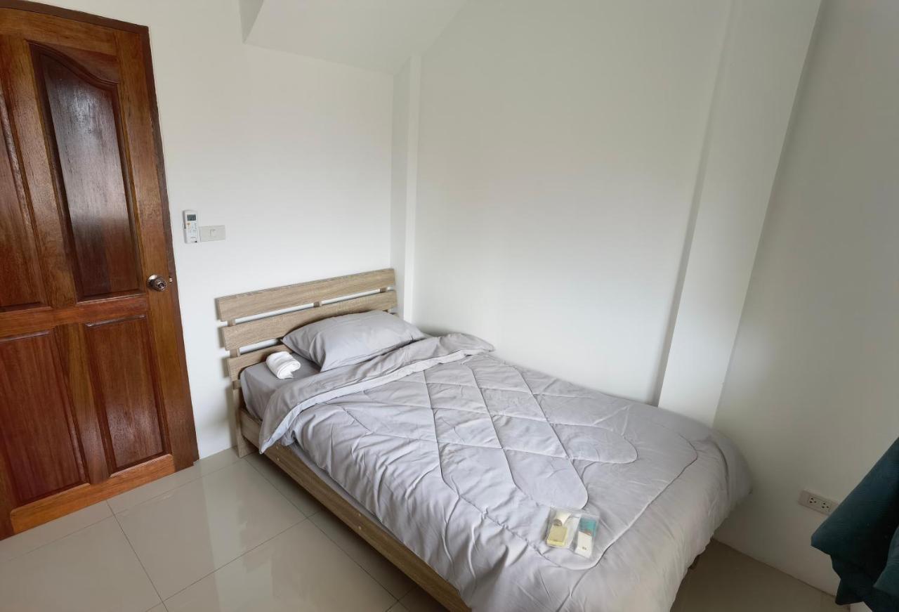 Yyk Holiday Rooms Ban Khlong Krang Exterior photo